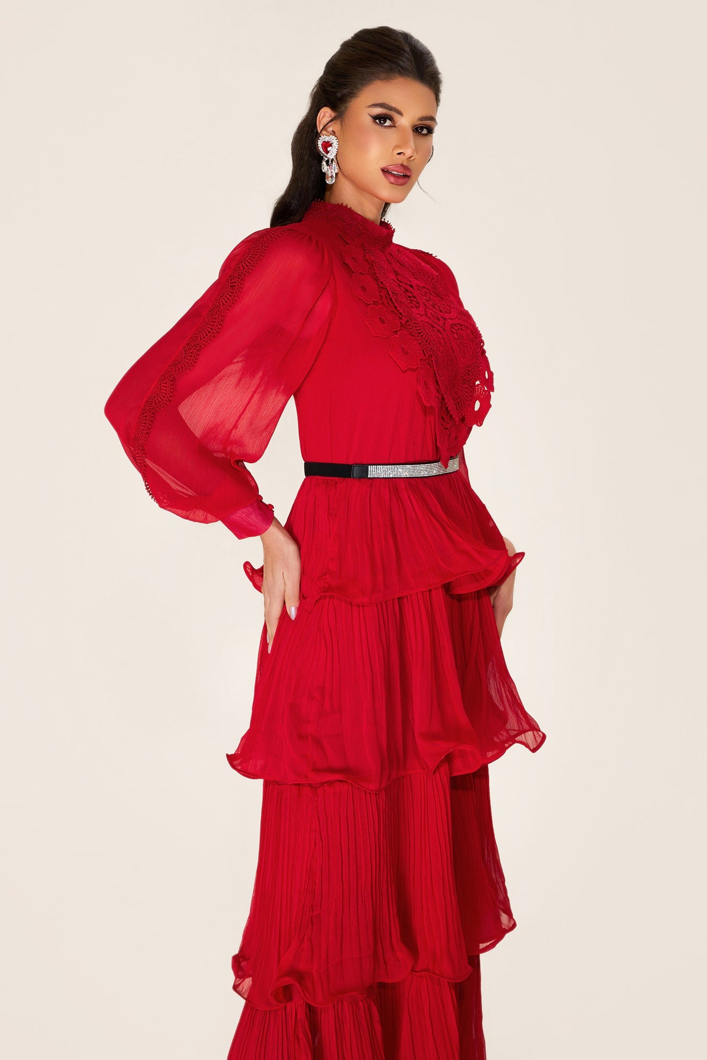 Classic Vintage Dress with a Flattering Fit