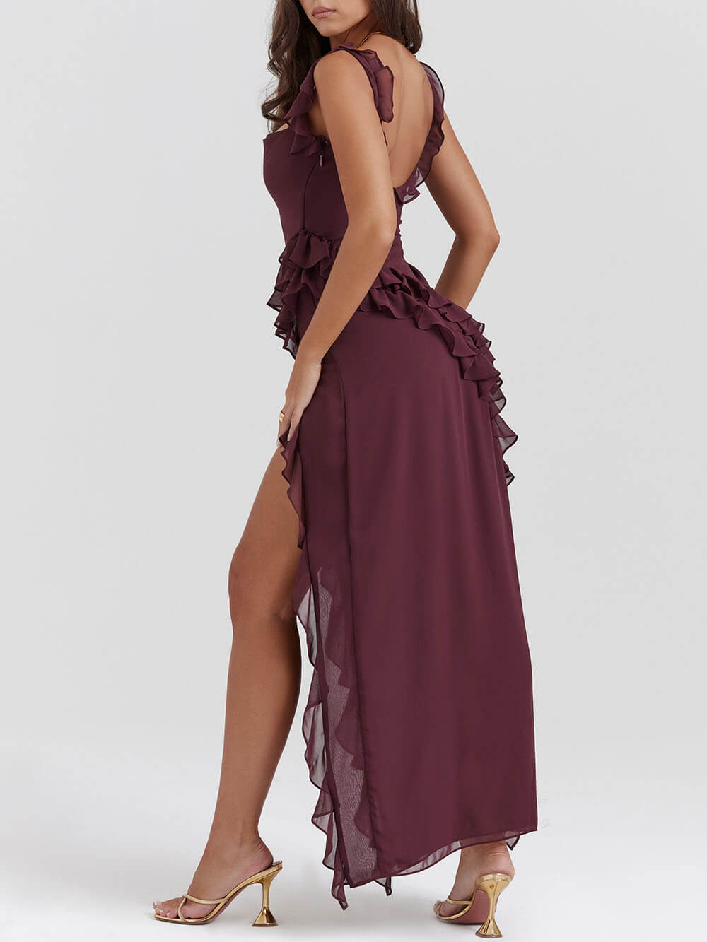 Gracefully Styled Dress for Any Occasion