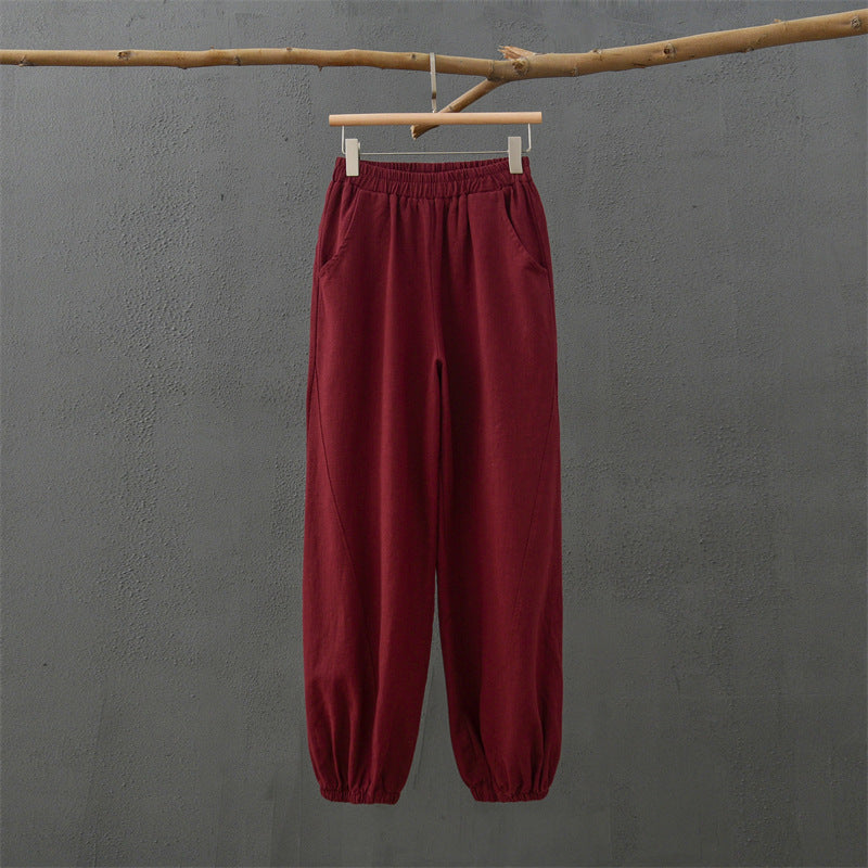 Classic Vintage Pants with a Flattering Fit