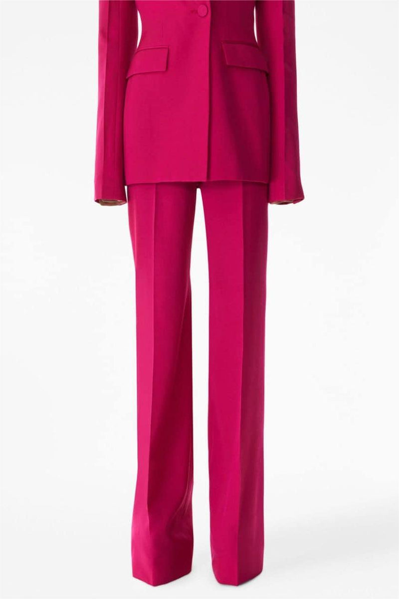 Effortlessly Elegant Pants with a Timeless Design