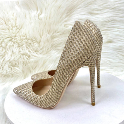 Well Tailored Heels with a Graceful Silhouette