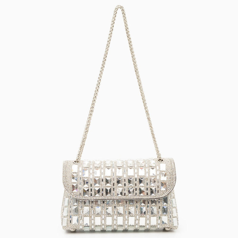A Vintage Style Bag with Delicate Timeless Details