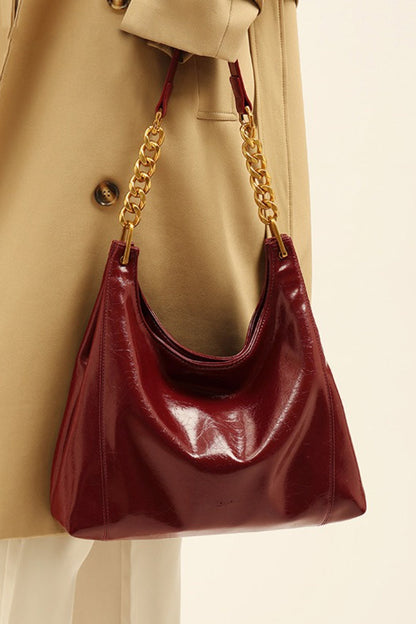Sophisticated Bag with a Clean Classic Look