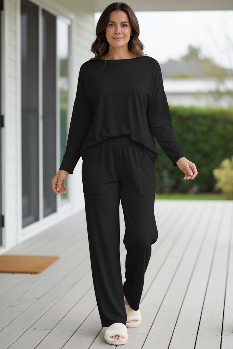 Effortlessly Elegant Pullover with a Timeless Design