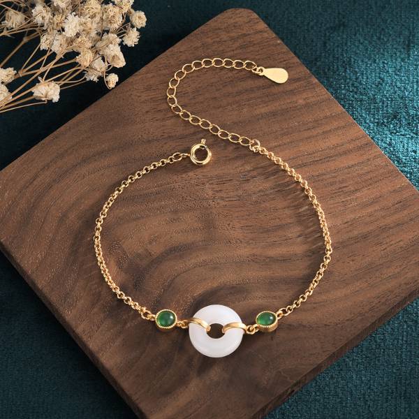 Beautifully Crafted Garment in a Classic Style