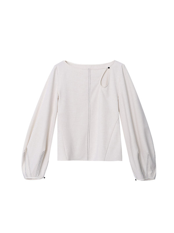 Sophisticated Blouse with a Clean Classic Look