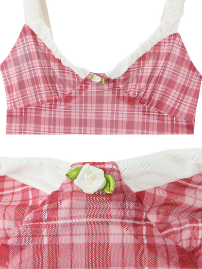 Effortlessly Elegant Garment with a Timeless Design