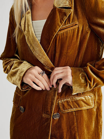 Beautifully Finished Garment in a Timeless Design