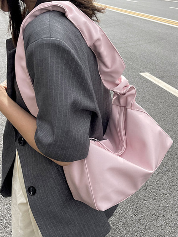 Sophisticated Bag with a Clean Classic Look