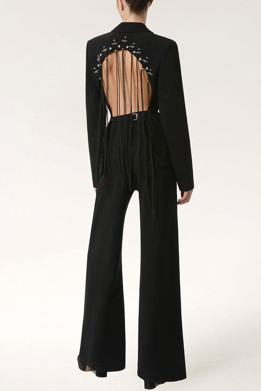 Gracefully Styled Garment for Any Occasion