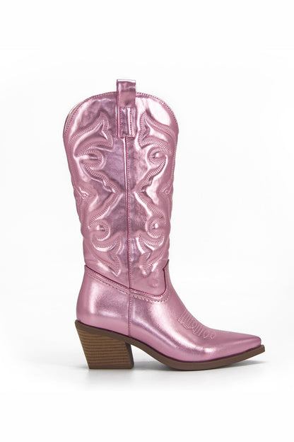 Elegantly Styled Boots for Everyday Wear