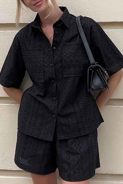Classic Vintage Shirt with a Flattering Fit
