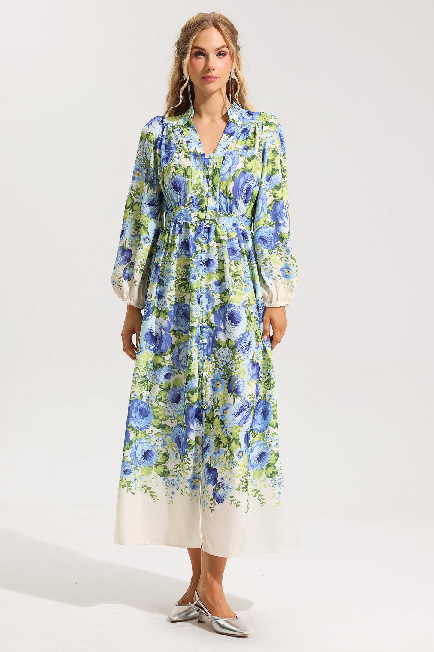 Polished Dress with an Effortless Classic Look