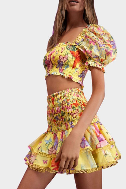 Beautifully Finished Garment in a Timeless Design
