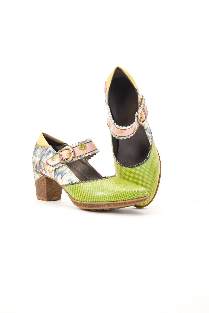 Classic Vintage & Enduringly Stylish Garment