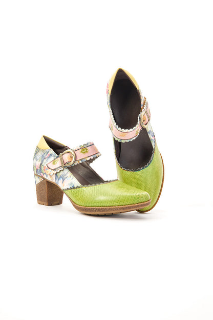 Classic Vintage & Enduringly Stylish Garment