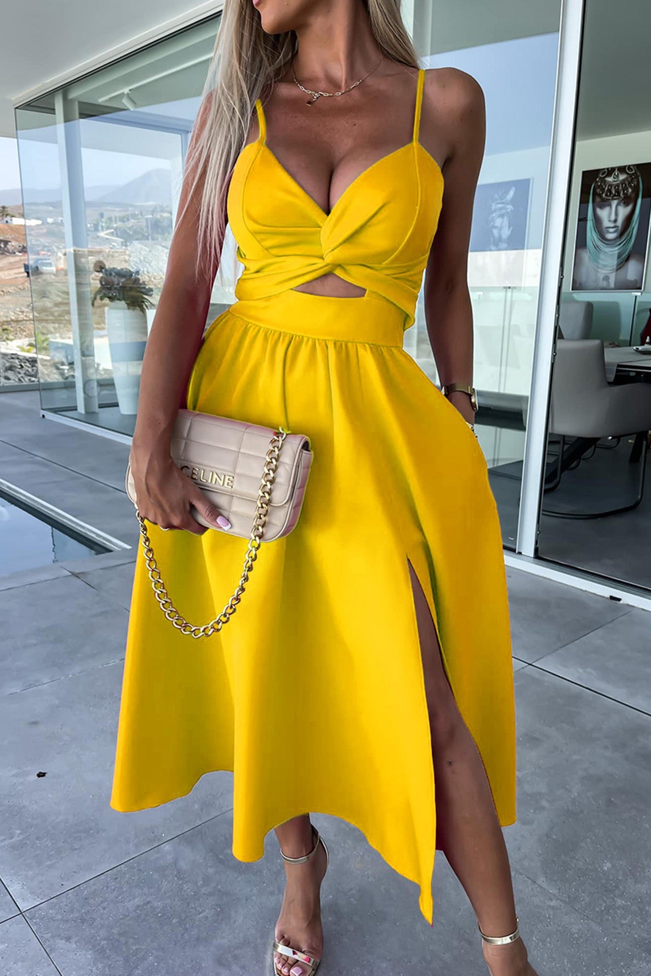 Polished Dress with an Effortless Classic Look
