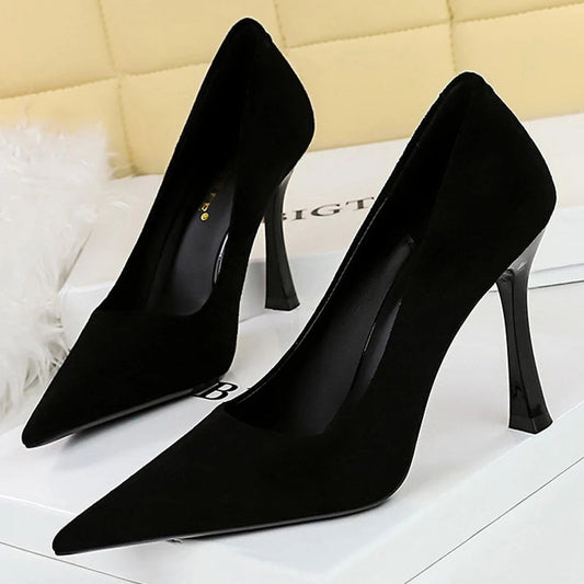 Vintage Inspired Heels with a Contemporary Edge