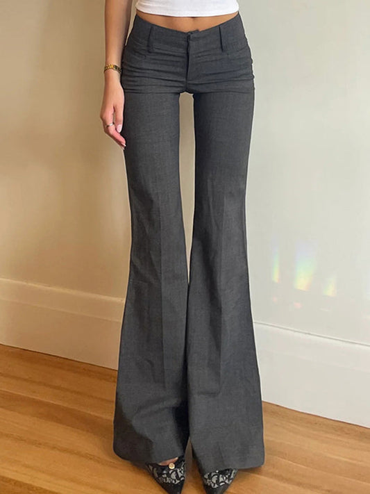 Sophisticated Pants with a Clean Classic Look