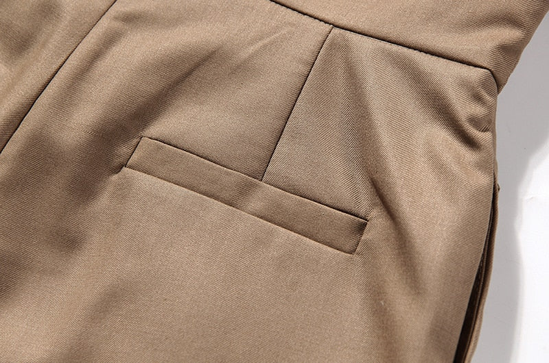 Beautifully Crafted Pants in a Classic Style