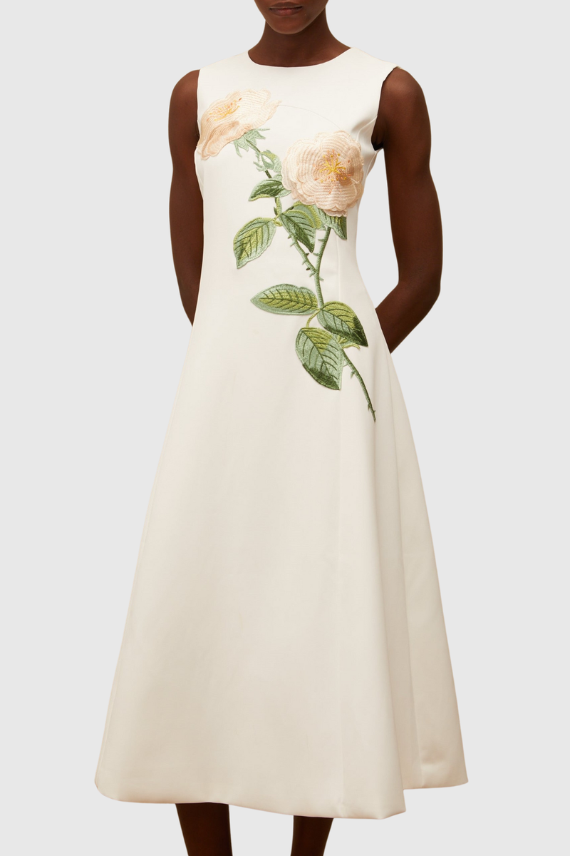 Beautifully Crafted Dress in a Classic Style