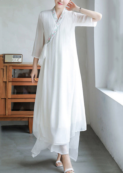 Beautifully Crafted Dress in a Classic Style