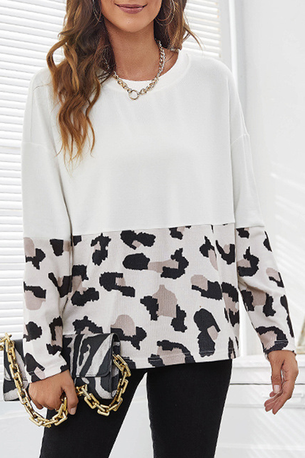 Sophisticated Top with a Clean Classic Look
