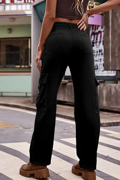 Well Tailored Pants with a Graceful Silhouette