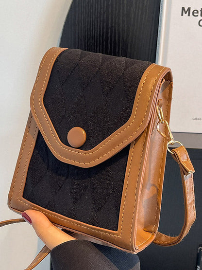 Beautifully Finished Bag in a Timeless Design