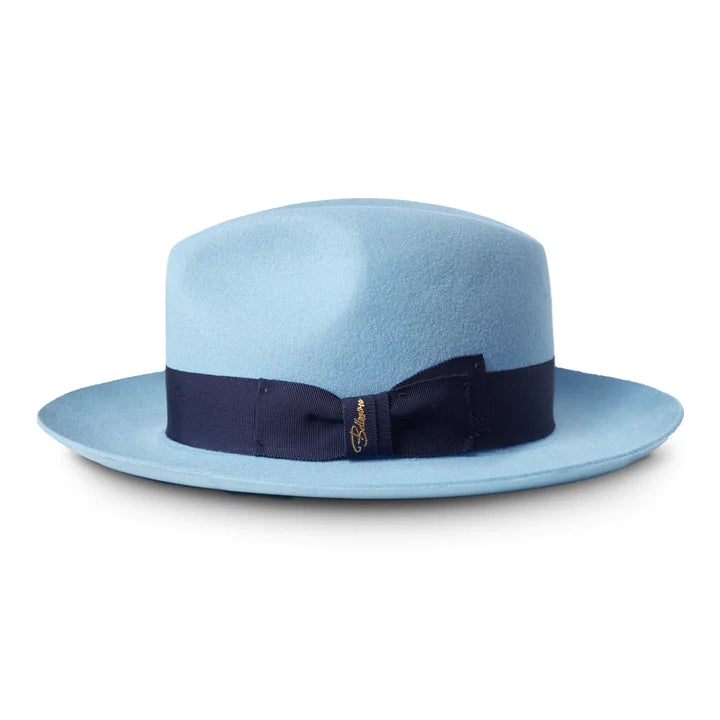 Classic Vintage & Enduringly Stylish Garment