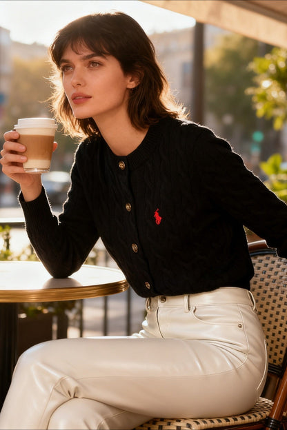 Well Tailored Cardigan with a Graceful Silhouette