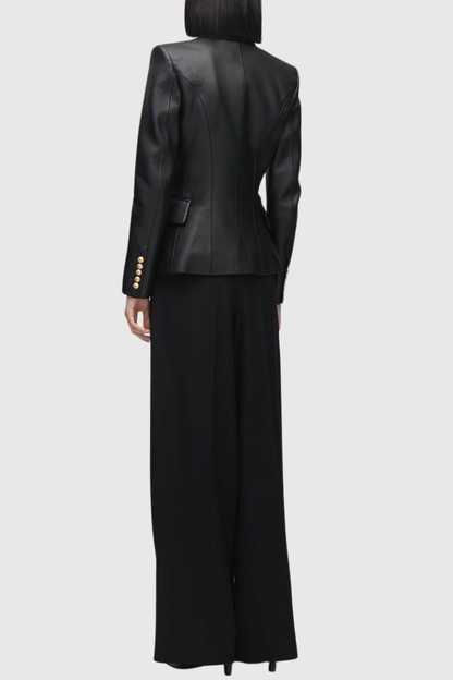 Effortlessly Elegant Garment with a Timeless Design