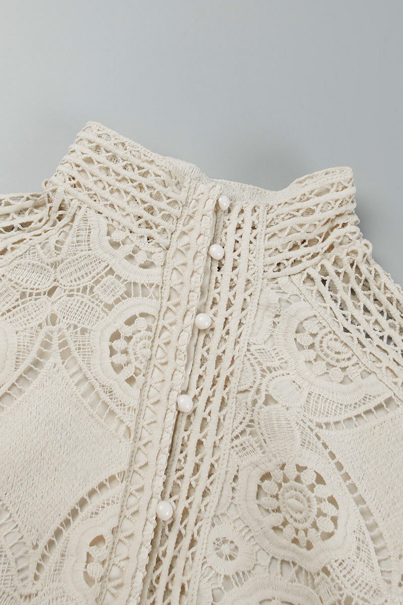 Effortlessly Elegant Garment with a Timeless Design