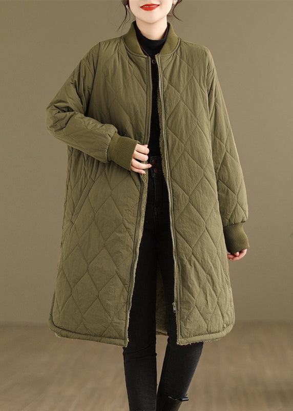 Well Tailored Coat with a Graceful Silhouette