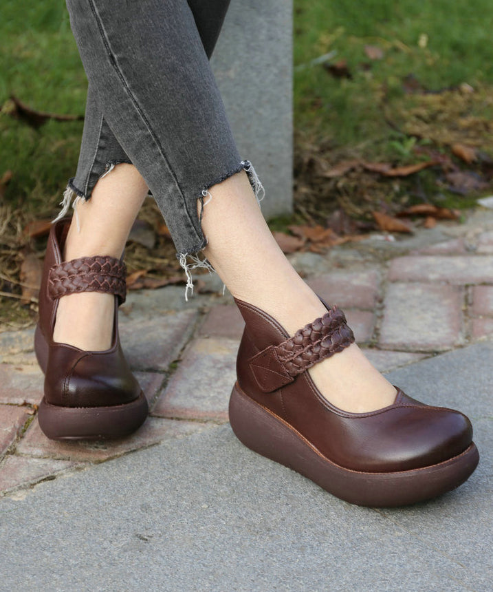 Beautifully Finished Boots in a Timeless Design