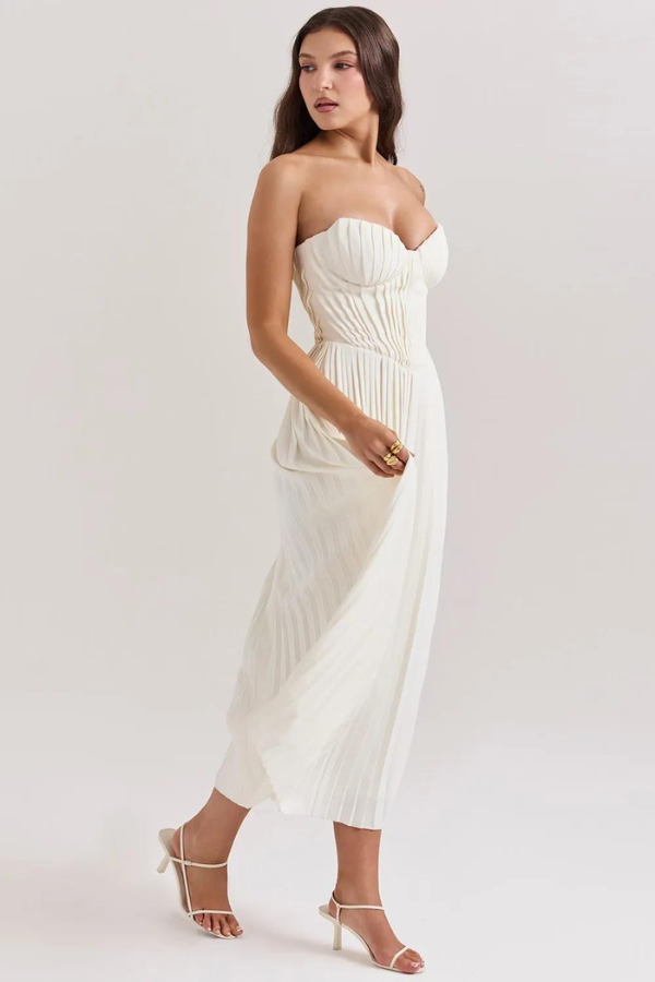Polished Garment with an Effortless Classic Look