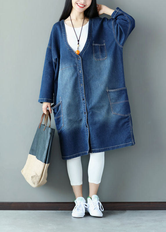 Beautifully Finished Coat in a Timeless Design