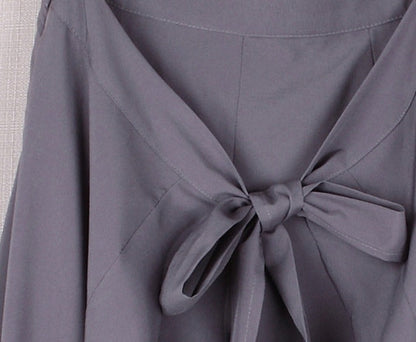Well Tailored Pants with a Graceful Silhouette