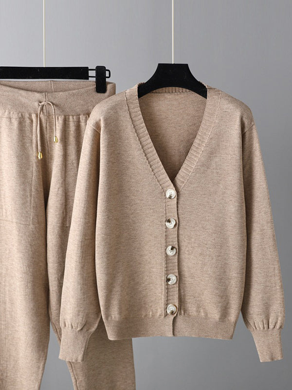 Sophisticated Cardigan with a Clean Classic Look
