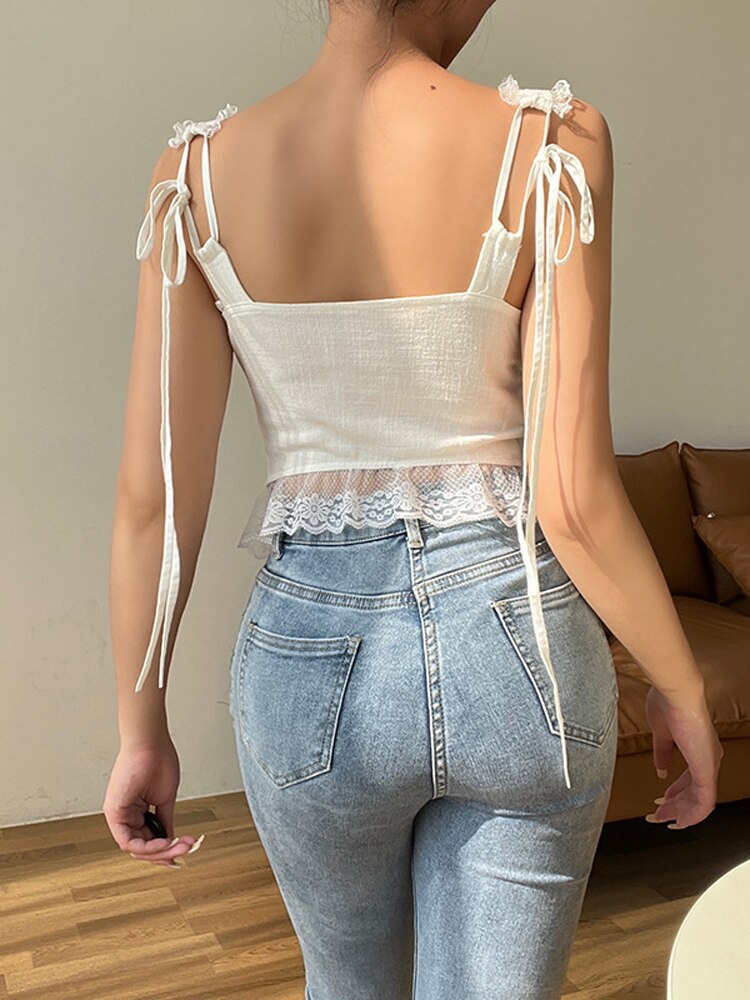 Classic Vintage & Enduringly Stylish Top
