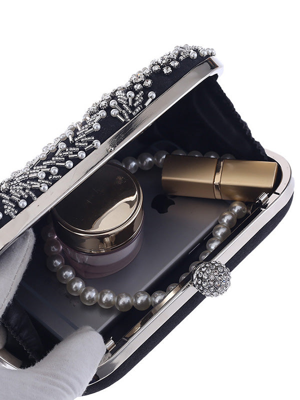 Beautifully Crafted Bag in a Classic Style