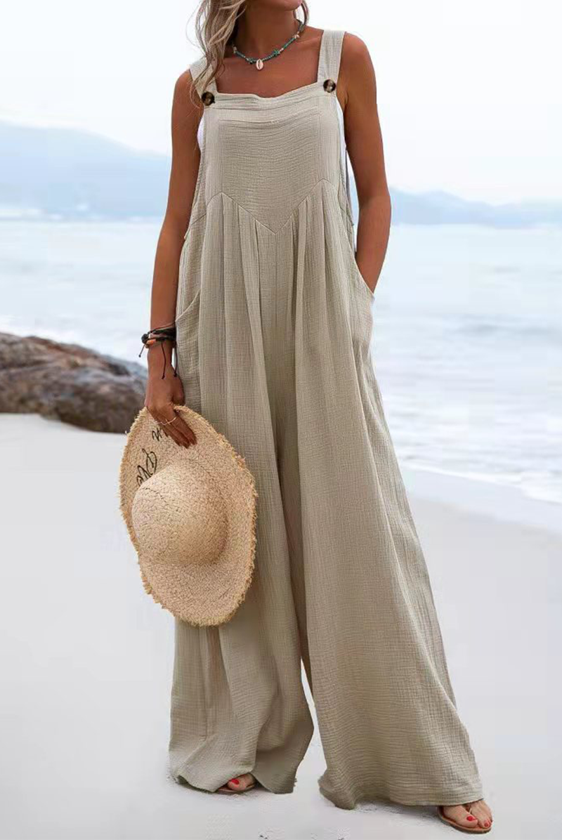 Gracefully Styled Garment for Any Occasion