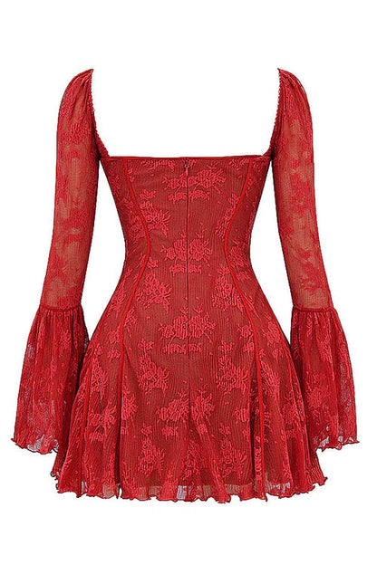 Well Tailored Garment with a Graceful Silhouette