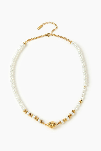 Gracefully Styled Garment for Any Occasion