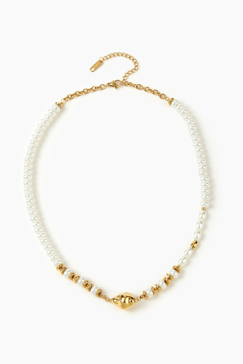 Gracefully Styled Garment for Any Occasion