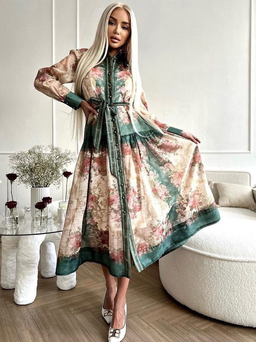 Classic Vintage & Enduringly Stylish Dress