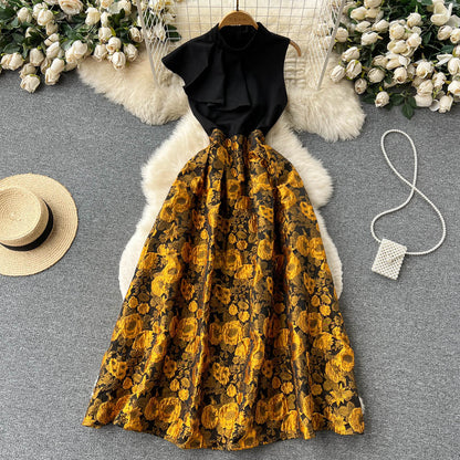 Sophisticated Dress with a Clean Classic Look