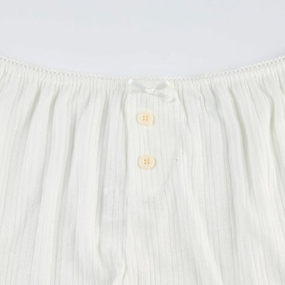 Gracefully Styled Garment for Any Occasion