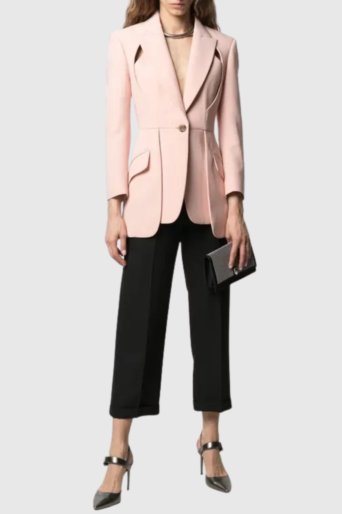 Well Tailored Garment with a Graceful Silhouette