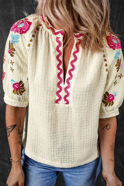 Elegantly Styled Blouse for Everyday Wear